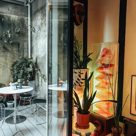 Spacious Design In The Center Apartmán *